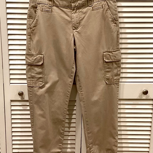 Gap khaki Cargo pants - Picture 1 of 6